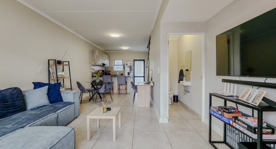 2 Bedroom Property for Sale in Zonnendal Western Cape